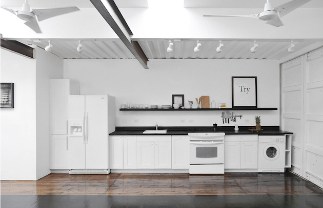 White furniture maintenance method White furniture maintenance method