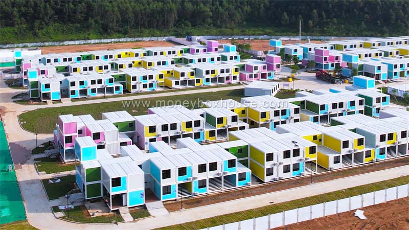 Construction site housing