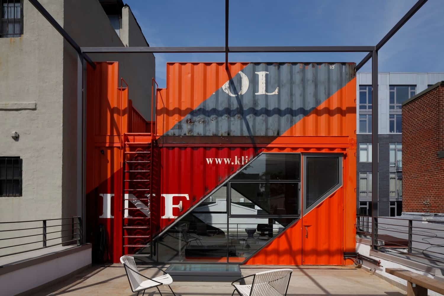 Guide to Expanding with Container Houses
