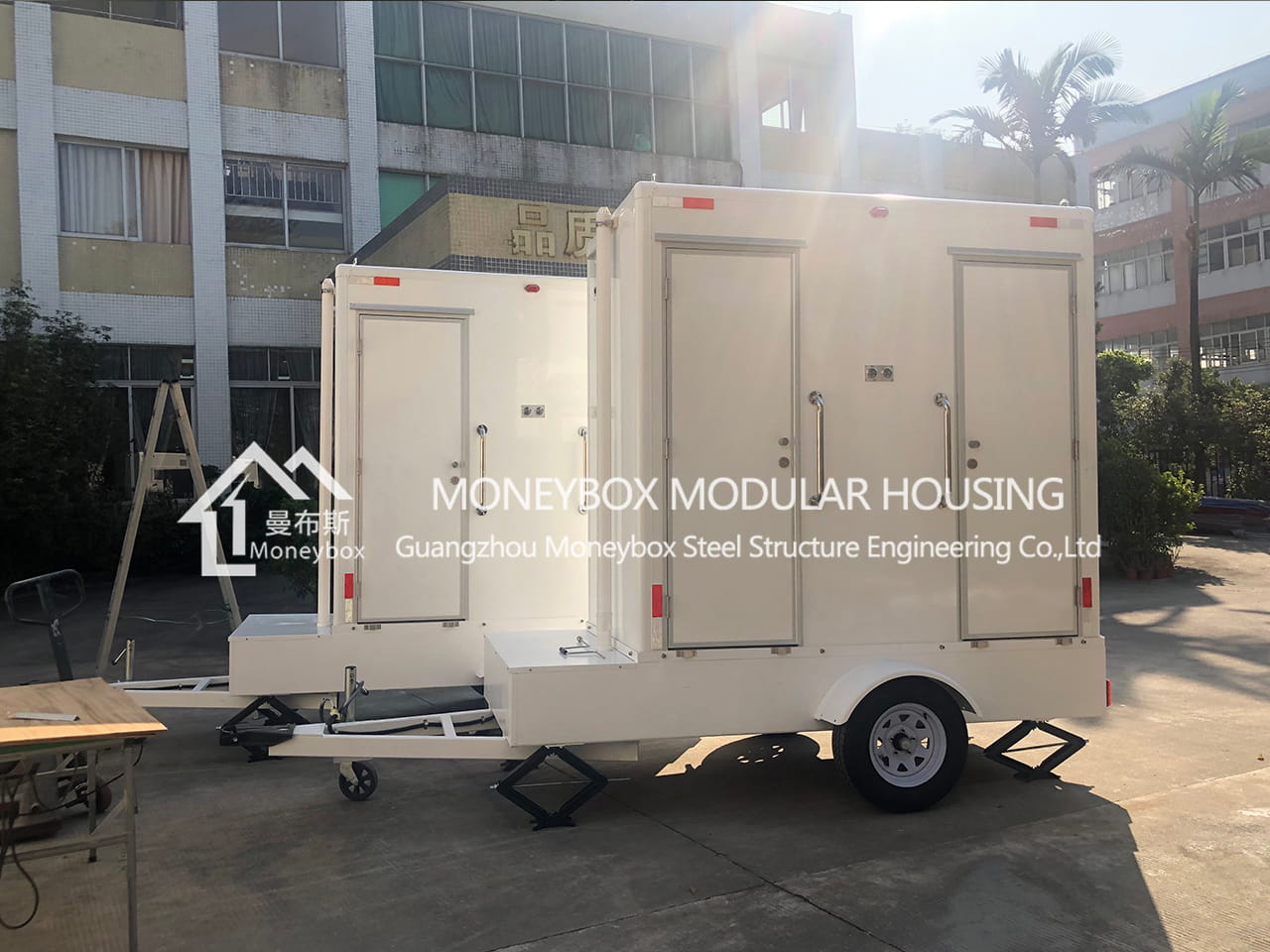 Maximize Construction Site Efficiency With portable Restrooms