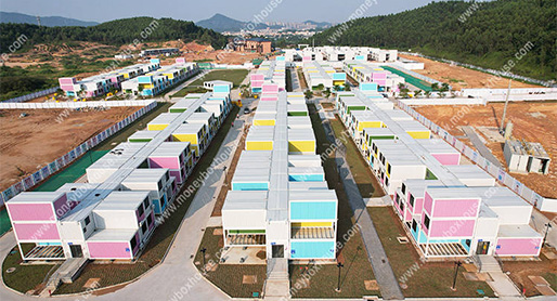 What a large scale perfect container house project from Moneybox